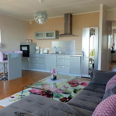 Seaview Apartment パルヌ エクステリア 写真